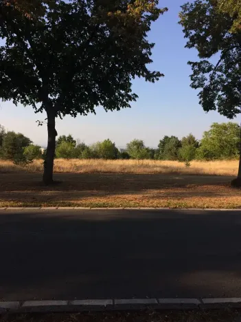 Prodej pozemku, Hradec Králové, 3953 m2