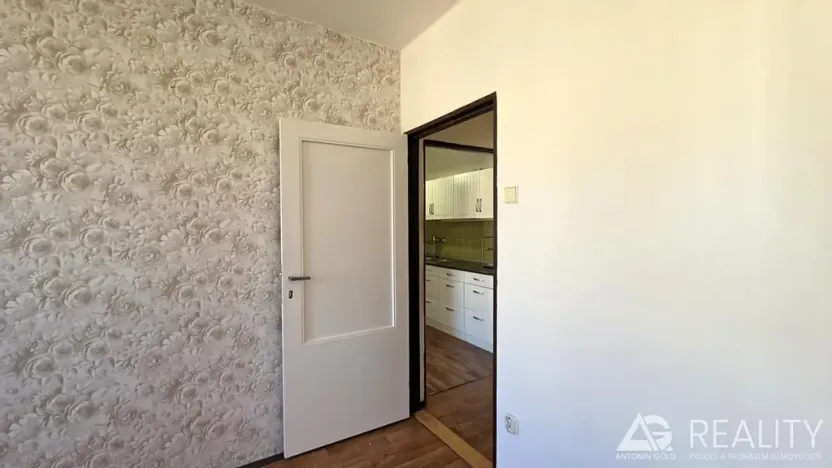 Prodej bytu 3+1, Praha - Vinohrady, náměstí Míru, 62 m2