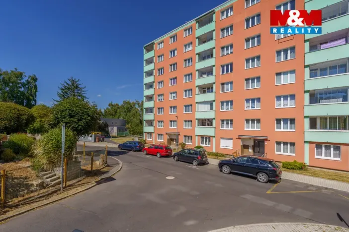 Prodej bytu 3+1, Karlovy Vary - Stará Role, Dvořákova, 83 m2