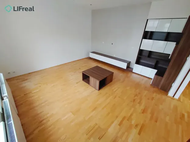 Pronájem bytu 4+1, Liberec, nám. Tržní, 130 m2