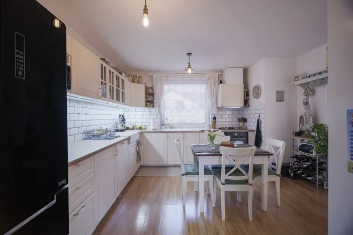 Prodej rodinného domu, Železnice, Náměstí Svobody, 252 m2