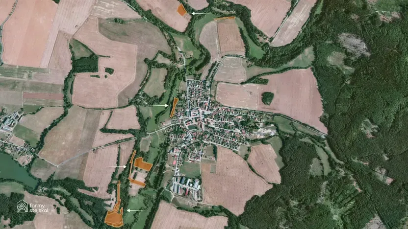 Prodej louky, Louňovice pod Blaníkem, 56889 m2