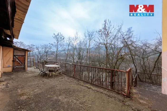 Prodej bytu 2+1, Karlovy Vary - Bohatice, Na Výšině, 45 m2