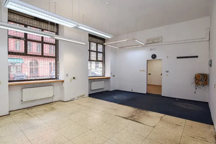 Pronájem obchodního prostoru, Praha - Žižkov, Sudoměřská, 104 m2