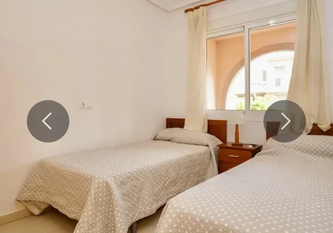 Prodej rodinného domu, Grand Alacant, Santa Pola , Alicante, Costa Blanca, Španělsko, 95 m2