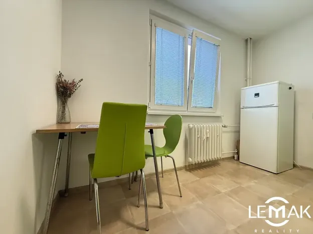 Pronájem bytu 2+1, Olomouc, tř. Kosmonautů, 52 m2