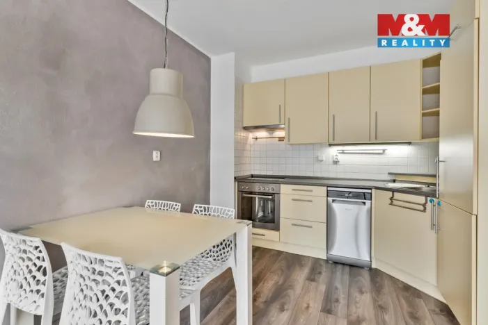 Pronájem bytu 2+kk, Hostivice, B. Němcové, 52 m2