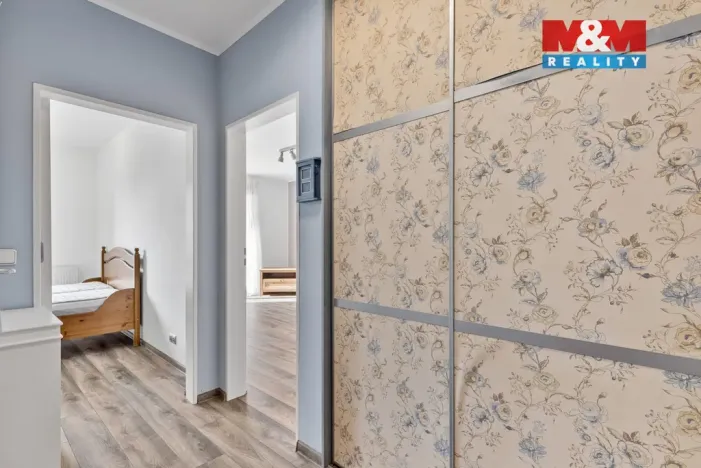 Pronájem bytu 2+kk, Hostivice, B. Němcové, 52 m2