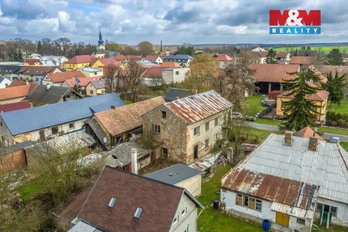 Prodej rodinného domu, Křinec, Dr. Chmelaře, 200 m2