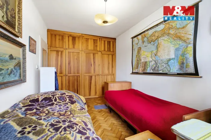 Prodej bytu 3+1, Karlovice - Sedmihorky, 65 m2