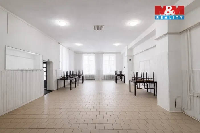 Pronájem komerční nemovitosti, Ostrava, Těšínská, 140 m2