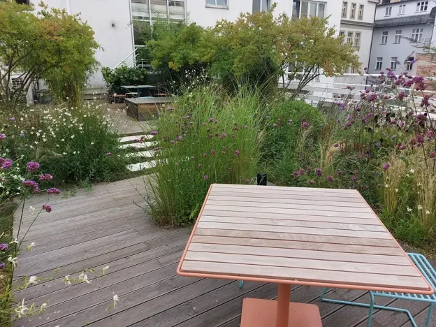 Pronájem kanceláře, Praha - Nové Město, Truhlářská, 563 m2