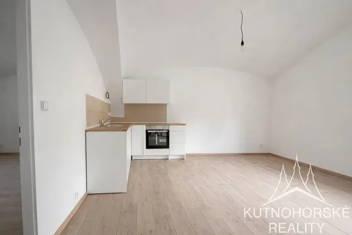 Pronájem bytu 2+kk, Čáslav, Koželuhy, 58 m2