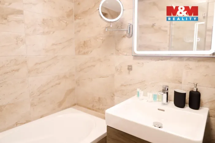 Prodej bytu 3+kk, Jáchymov, K Lanovce, 68 m2