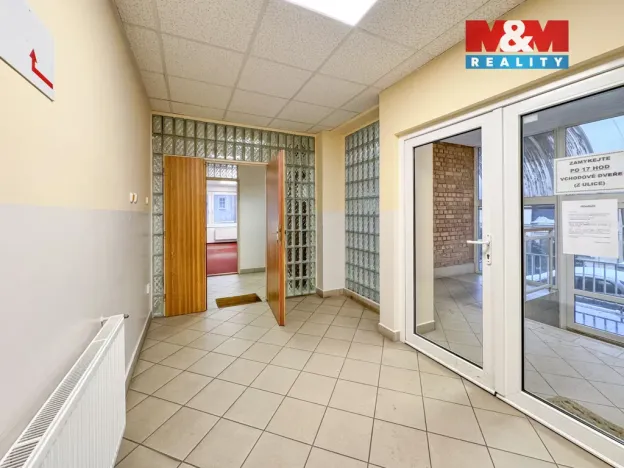 Pronájem kanceláře, Liberec - Liberec I-Staré Město, Vzdušná, 260 m2