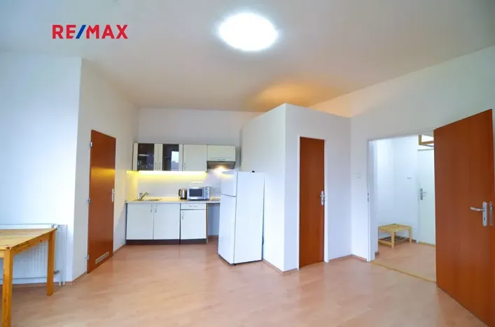 Pronájem bytu 1+kk, Praha - Michle, Michelská, 35 m2