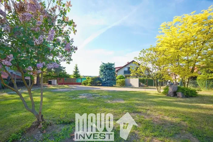 Prodej pozemku pro bydlení, Praha - Lipence, U žlábku, 972 m2