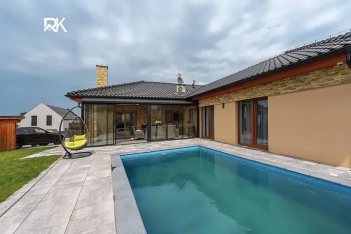 Prodej rodinného domu, Červené Pečky, Na Vyhlídce, 229 m2