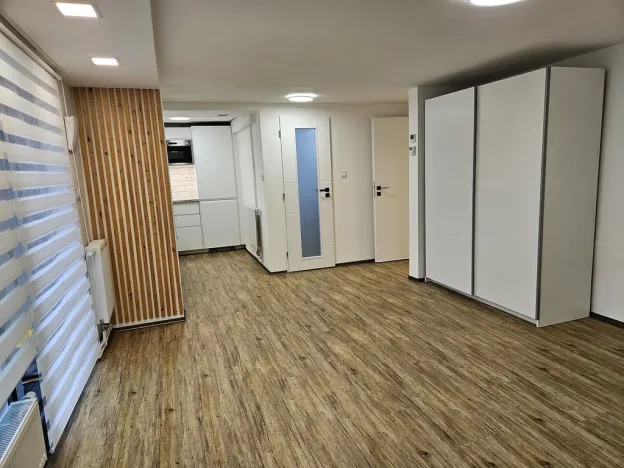 Pronájem bytu 2+kk, Hlučín - Darkovičky, Vřesinská, 43 m2