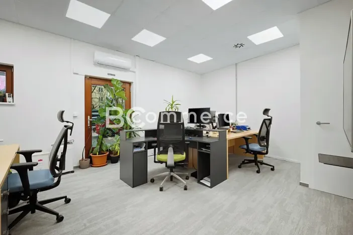 Pronájem kanceláře, Brno, Hlinky, 230 m2