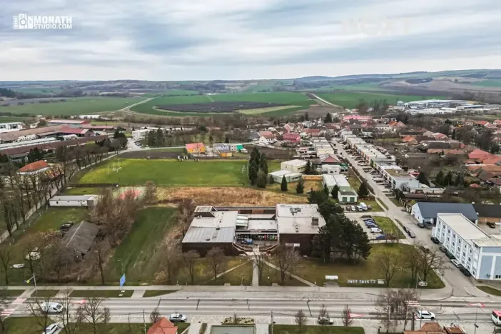 Prodej komerční nemovitosti, Čejč, 3500 m2