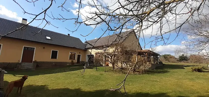 Prodej rodinného domu, Kotenčice, 342 m2