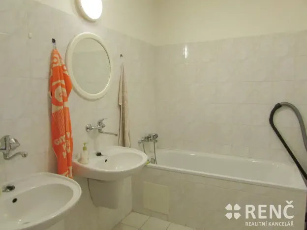 Pronájem kanceláře, Brno, Slovákova, 11 m2