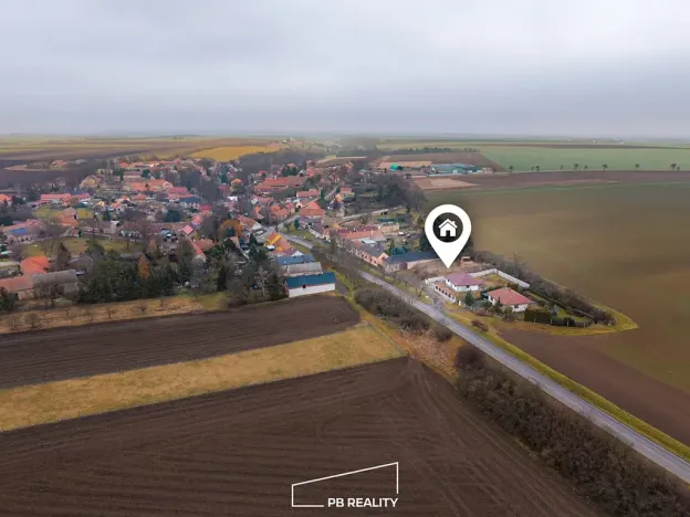 Prodej zahrady, Peruc, 747 m2