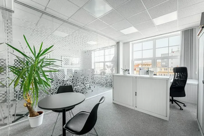 Pronájem obchodního prostoru, Praha - Holešovice, U Uranie, 270 m2