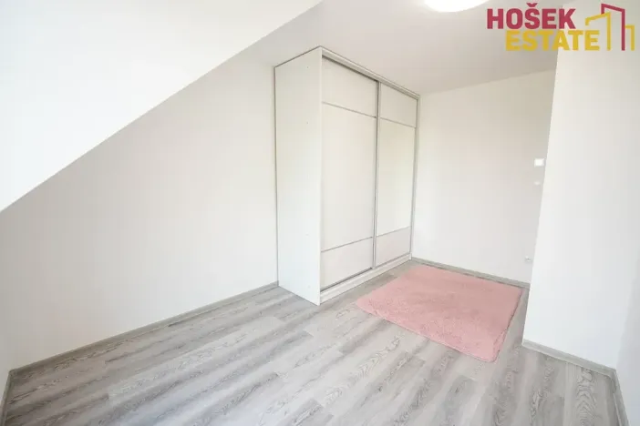 Prodej rodinného domu, Holubice, 93 m2