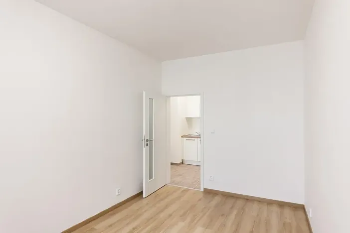 Pronájem bytu 2+1, Praha - Bubeneč, U zeměpisného ústavu, 46 m2