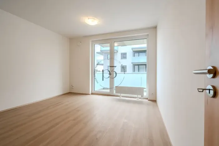 Pronájem bytu 2+kk, Praha - Prosek, Čakovická, 43 m2