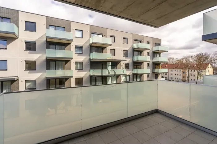 Pronájem bytu 2+kk, Praha - Prosek, Čakovická, 43 m2