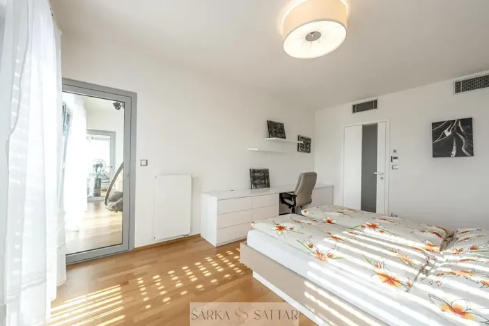 Pronájem bytu 4+kk, Praha - Žižkov, Olšanská, 116 m2