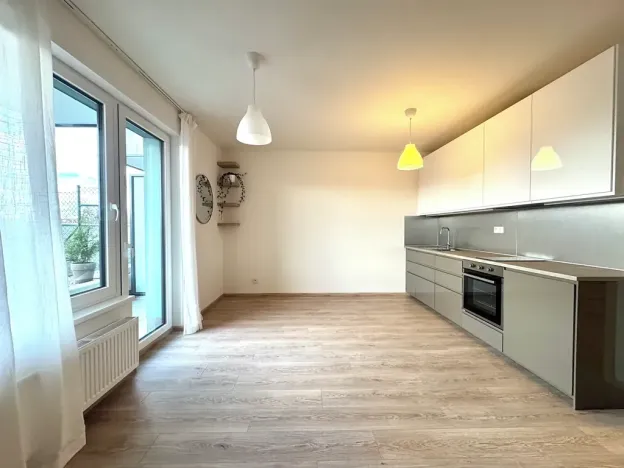 Pronájem bytu 1+kk, Praha - Strašnice, Strančická, 39 m2