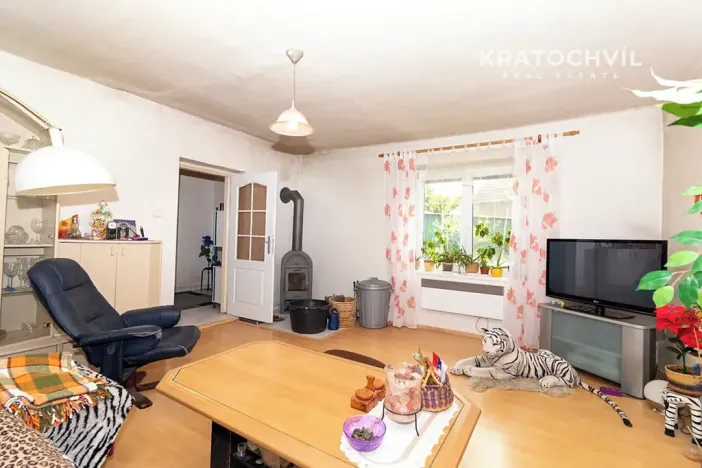 Prodej zemědělského objektu, Úmyslovice, 400 m2