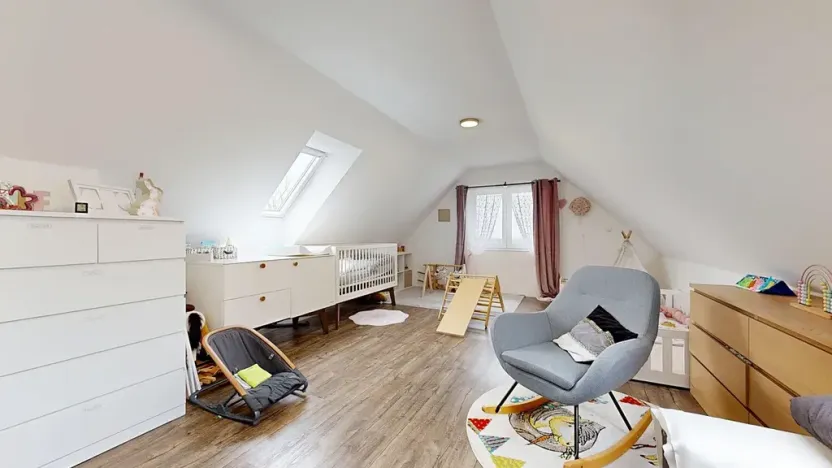 Prodej rodinného domu, Hradešín, 207 m2