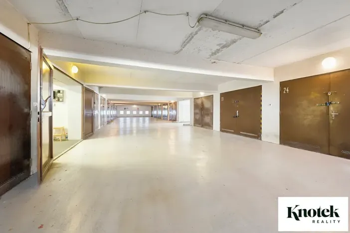 Prodej garáže, Brno, Vlčnovská, 17 m2