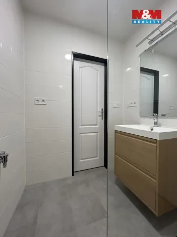 Pronájem bytu 2+1, Ústí nad Labem - Ústí nad Labem-centrum, Masarykova, 48 m2