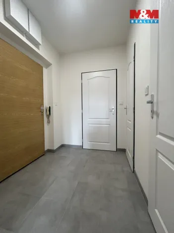 Pronájem bytu 2+1, Ústí nad Labem - Ústí nad Labem-centrum, Masarykova, 48 m2