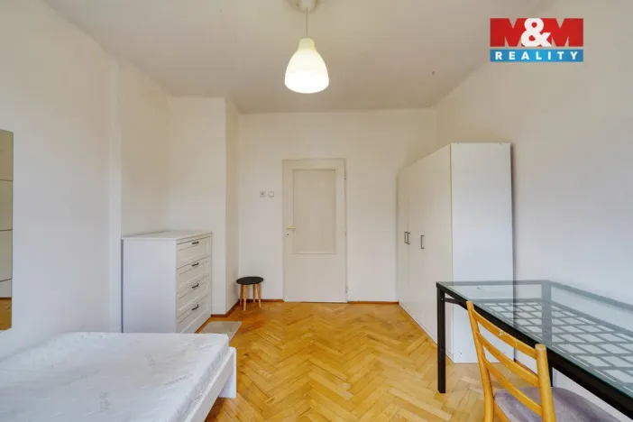 Prodej bytu 3+1, Praha - Kobylisy, Střelničná, 75 m2