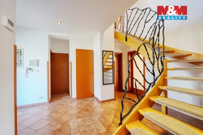 Prodej rodinného domu, Plzeň - Černice, Pod Bručnou, 271 m2