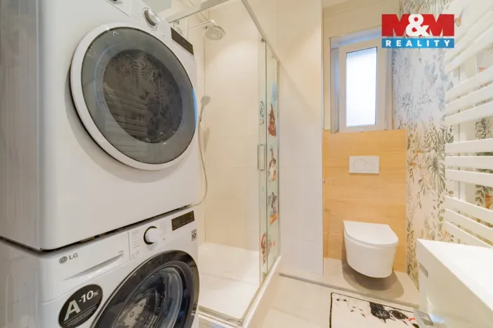 Prodej bytu 2+kk, Karlovy Vary - Rybáře, Rohová, 45 m2