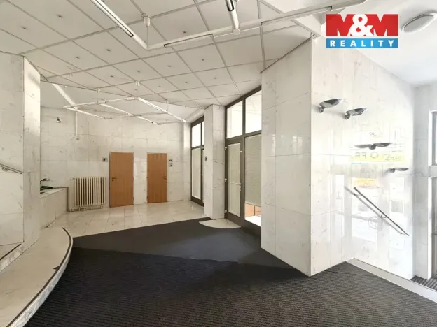 Pronájem obchodního prostoru, Ústí nad Orlicí, T. G. Masaryka, 170 m2