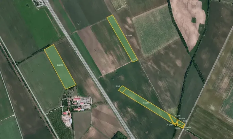 Prodej pole, Břeclav, 62435 m2