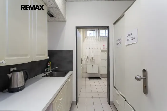 Pronájem ordinace, Praha - Nusle, Hradeckých, 62 m2