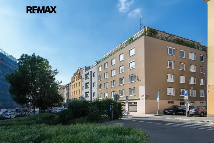 Pronájem ordinace, Praha - Nusle, Hradeckých, 62 m2