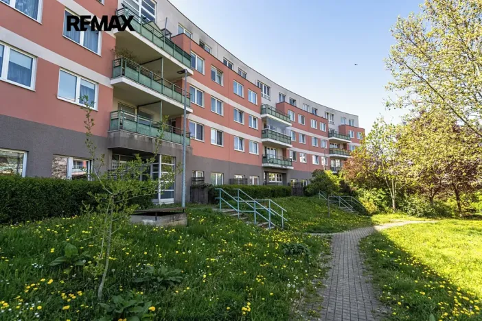 Prodej bytu 2+1, Praha - Černý Most, náměstí Plukovníka Vlčka, 83 m2