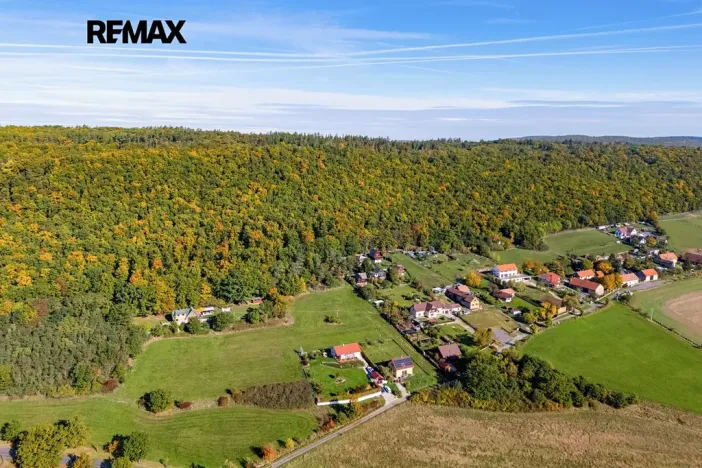 Prodej pozemku pro bydlení, Lážovice, 4000 m2