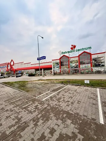 Pronájem komerčního pozemku, Brno, Polní, 30 m2